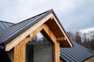 Roof repair enhances homes and mindsets Roof repair enhances homes and mindsets
